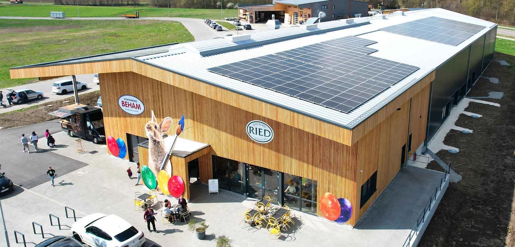 Die Eierfärberei in der Presse